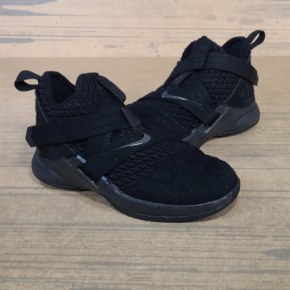 Nike LeBron Soldier XII (12) SFG PS Sneakers - Picture 5 of 8